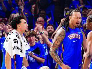 Thunder, Suns'ı 35 sayı farkla yenerek seride 1-0 öne geçti