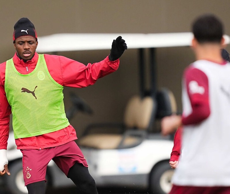 Galatasaray'da Victor Osimhen takımla çalıştı