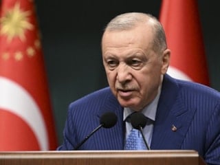 Cumhurbaşkanı Erdoğan: Ekranlarda aileyi merkeze alan yapımlara yer verilmesi gerekiyor