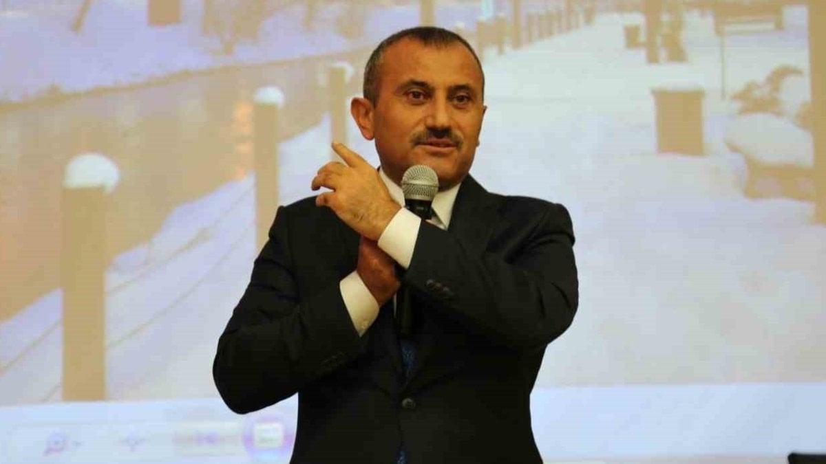 Eski Tunceli Valisi Tuncay Sonel: Gülistan Doku'yu görmedim, tanımıyorum