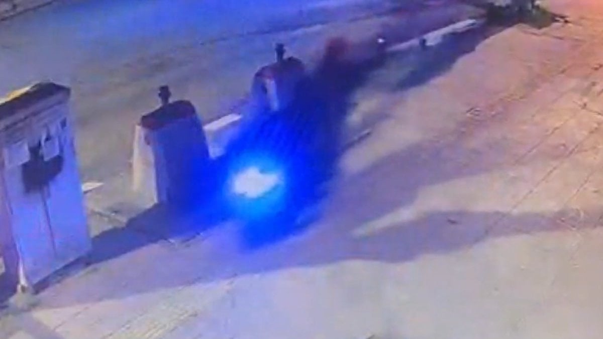 İstanbul Fatih'te iş yerine silahlı saldırıya ilişkin 3 kişi yakalandı