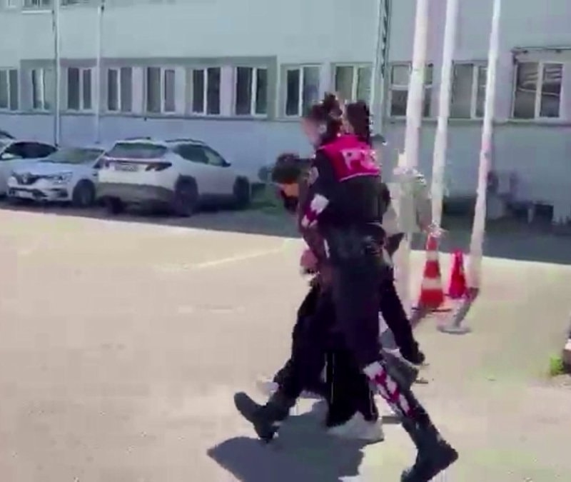 Karagül mahlaslı yayıncı tutuklanarak cezaevine gönderildi