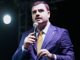 AK Parti'den Özgür Özel'e "diyet borcu var" çıkışı