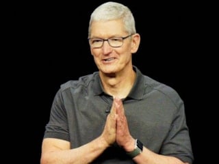 Apple CEO'su Tim Cook görevinden ayrılıyor