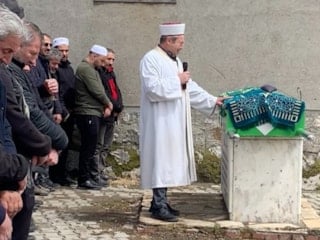 Çorum'da 'köyün neşesi' Dursun'un cenazesinde gözyaşları sel oldu