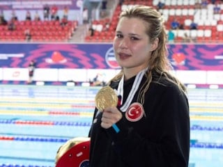 Allianz Türkiye, Milli para yüzücü Defne Kurt’un ana sponsoru