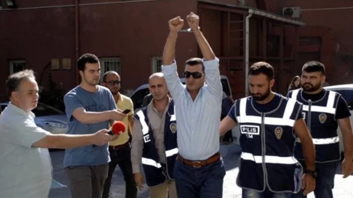 FETÖ’den aranan eski emniyet müdürü İstanbul’da yakalandı