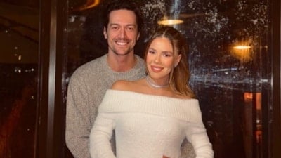 Bebek bekliyorlar! Feyyaz Şerifoğlu ve Merve Dinçkol'dan aile pozu