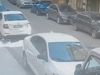 İstanbul'da yola fırlayan çocuğa araba çarptı