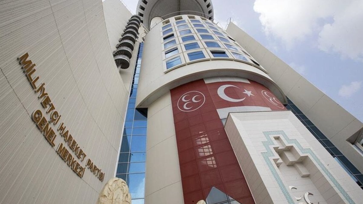 MHP Ardahan İl Teşkilatı feshedildi, yeni il başkanı Sevim Köseliören oldu