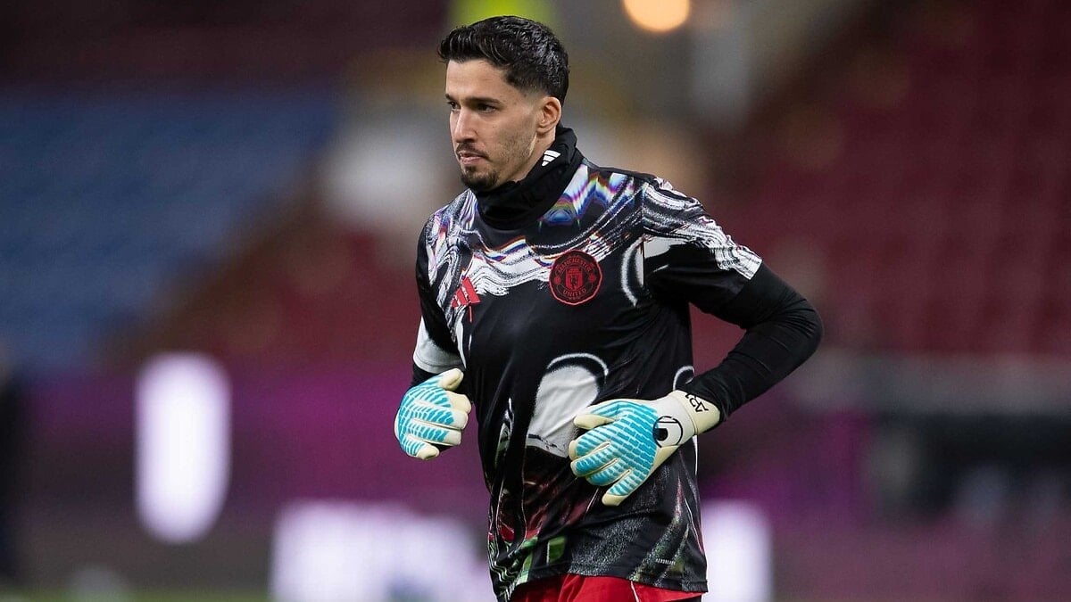 Mustafa Kaplan, Altay Bayındır'ı isteyen takımları duyurdu