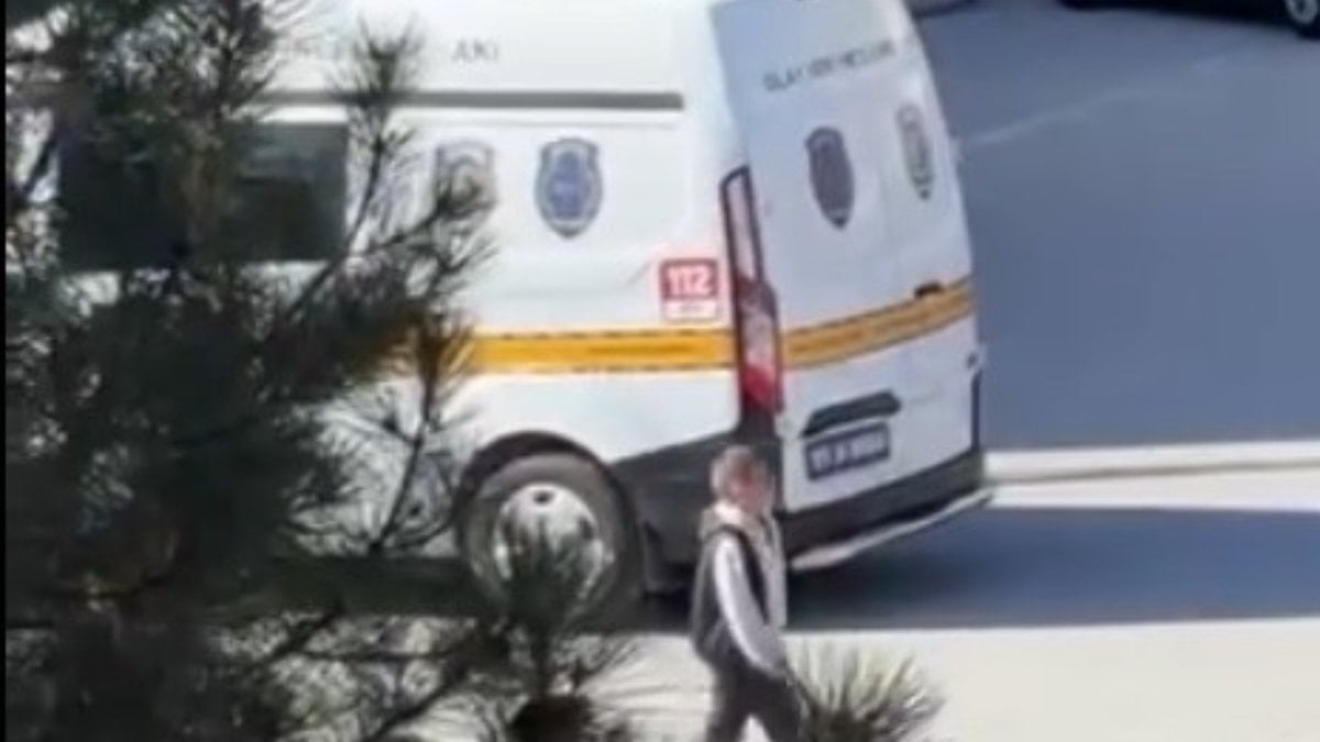 Bilecik'te bir okulun kızlar tuvaletinde kurusıkı silah ve tehdit notu bulundu