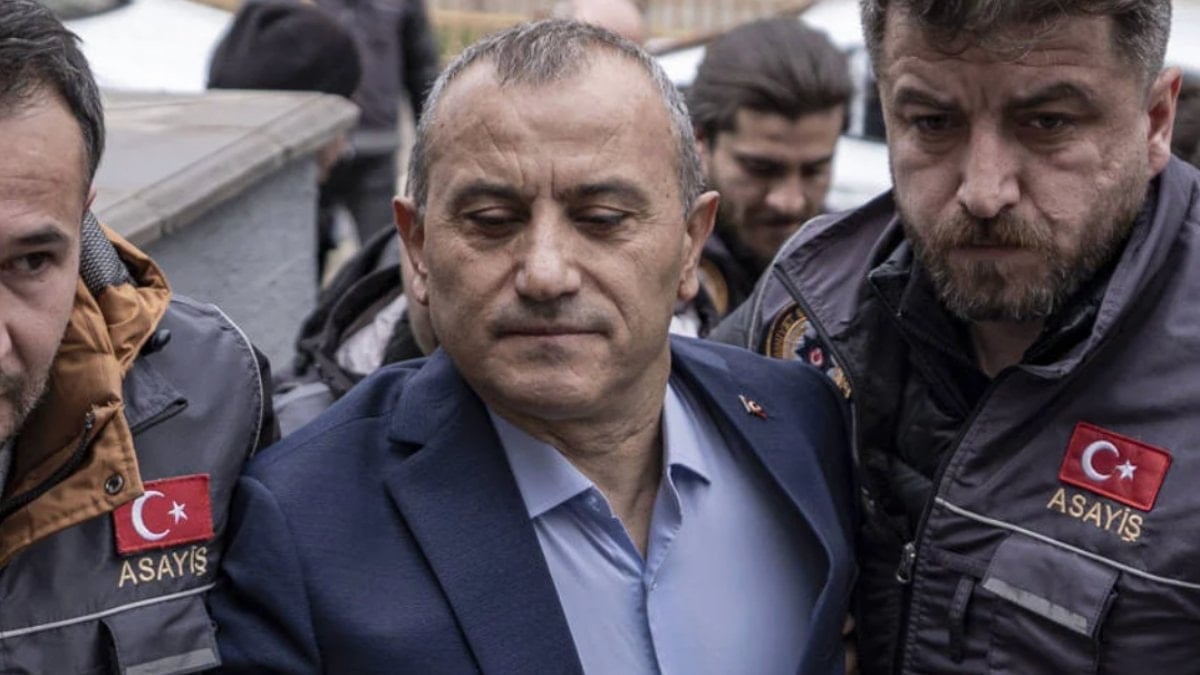 Tunceli eski Valisi Tuncay Sonel tutuklandı