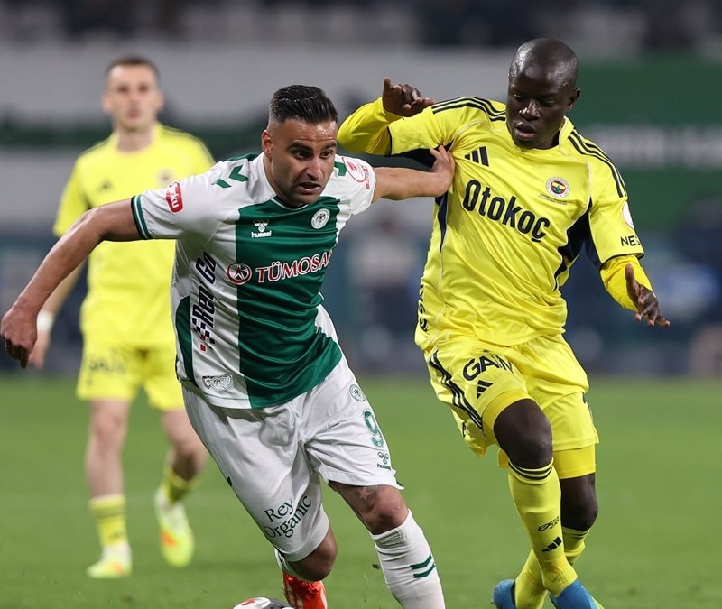 Konyaspor, Türkiye Kupası'nda Fenerbahçe'yi eledi