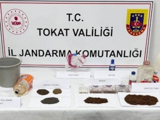 Tokat'ta uyuşturucu operasyonunda 8 zanlı yakalandı