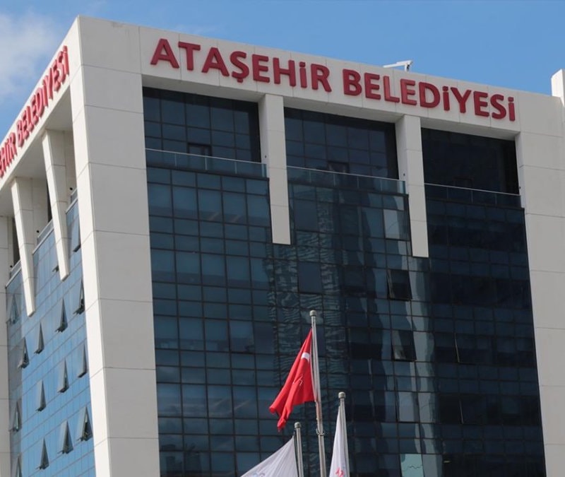 Ataşehir Belediyesi’ne rüşvet operasyonu: Başkan pound seviyor