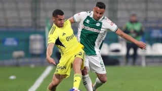 Deniz Türüç, Fenerbahçe maçı için motivasyon konuşması yaptı