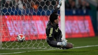 Konyasporlu top toplayıcı, Ederson'un penaltı notlarını aldı