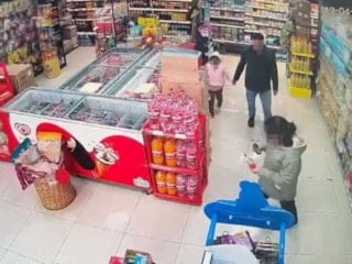 Kocaeli'de çocuğunu darbeden baba gözaltında