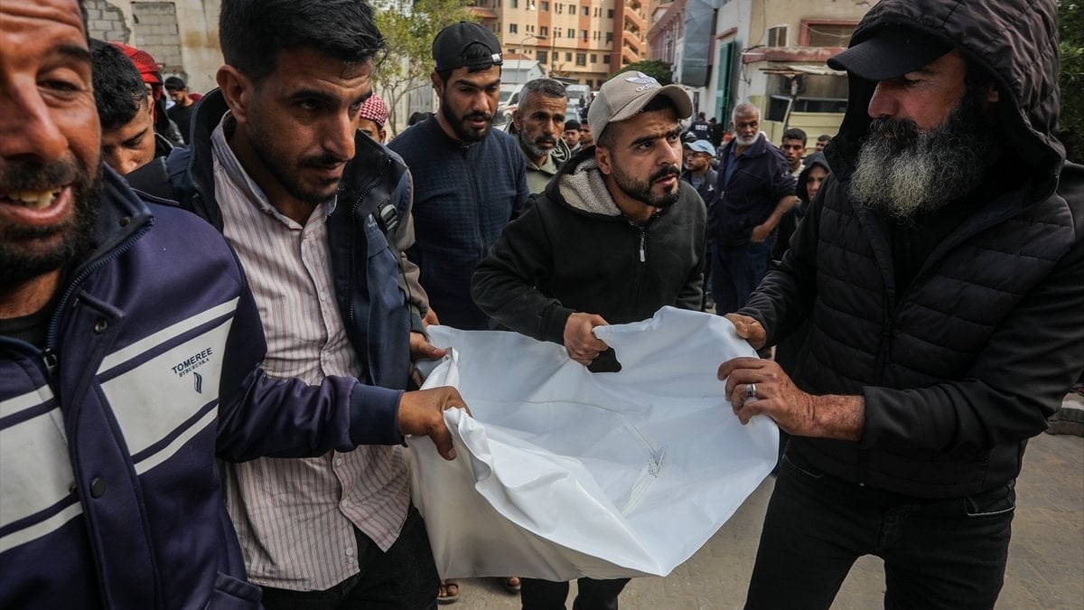 Gazze'de can kaybı 72 bin 562'ye yükseldi