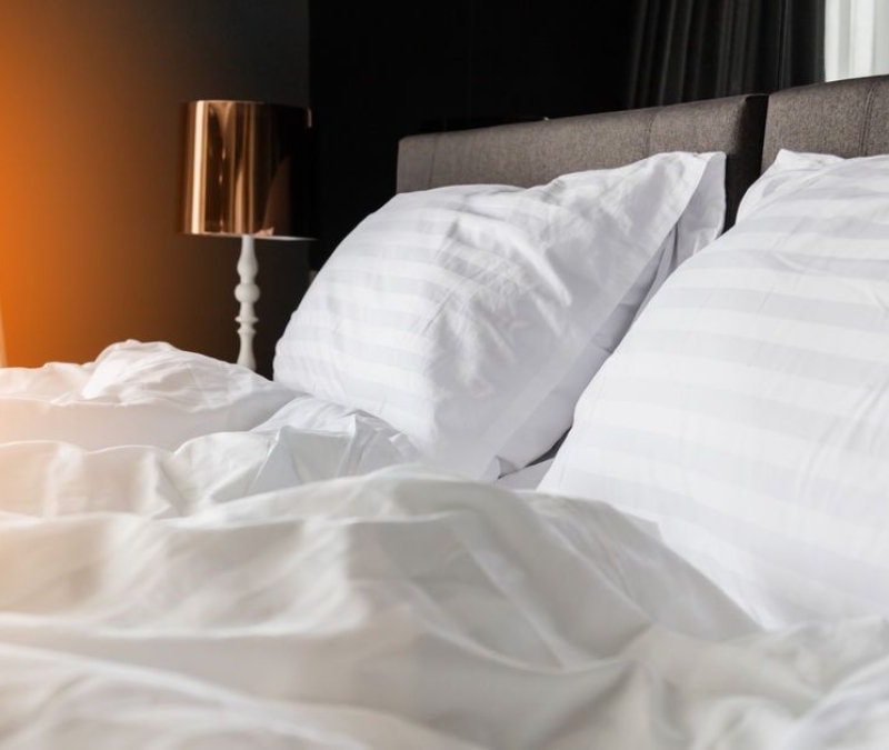 Yatakta sağ-sol fark ediyormuş: Sebebi şaşırtacak