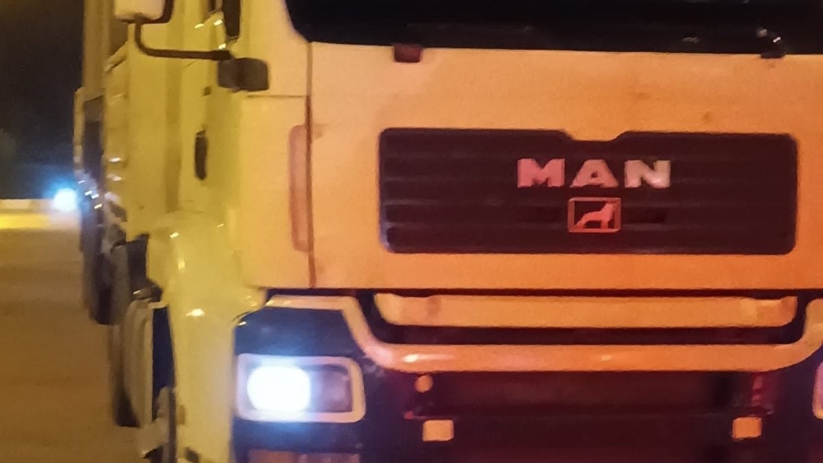 Samsun'da plakayı kapatıp kantardan kaçan çekicilere 420 bin lira ceza kesildi