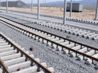 Suudi Arabistan açıkladı: Türkiye’ye uzanacak demir yolu için tarih belli oldu