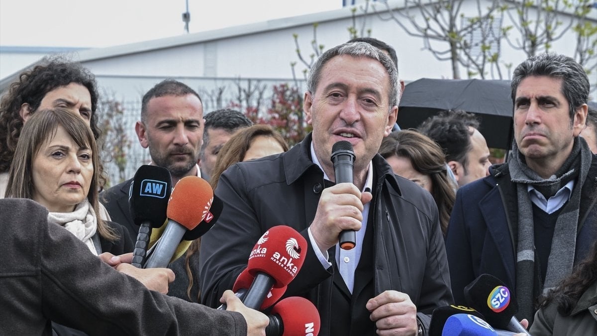 Tuncer Bakırhan: Adalet, hukuk ve demokrasi konusunda adımlar atılmalıdır