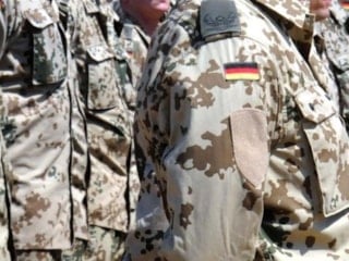 Almanya muharebeye hazır asker sayısını artıracak