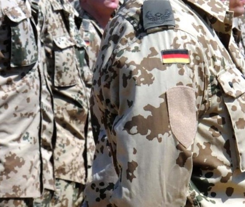 Almanya muharebeye hazır asker sayısını artıracak