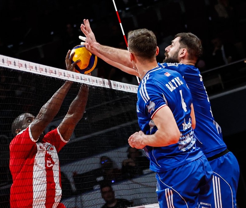 Spor Toto, Halkbank'ı yendi