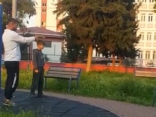 Adana'da çocuğa oyuncak silahla atış talimi