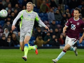 Manchester City, Burnley'yi deplasmanda yendi