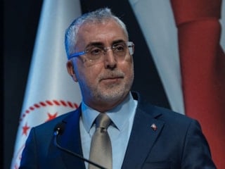 Vedat Işıkhan: 3 yılda 800 bin gencimize staj yaptırmayı hedefliyoruz