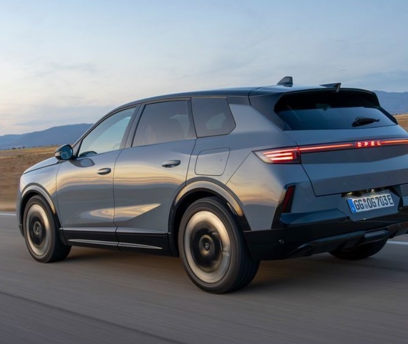 Opel Grandland Elektrik, 4x4 modeliyle Türkiye'de satışa çıktı