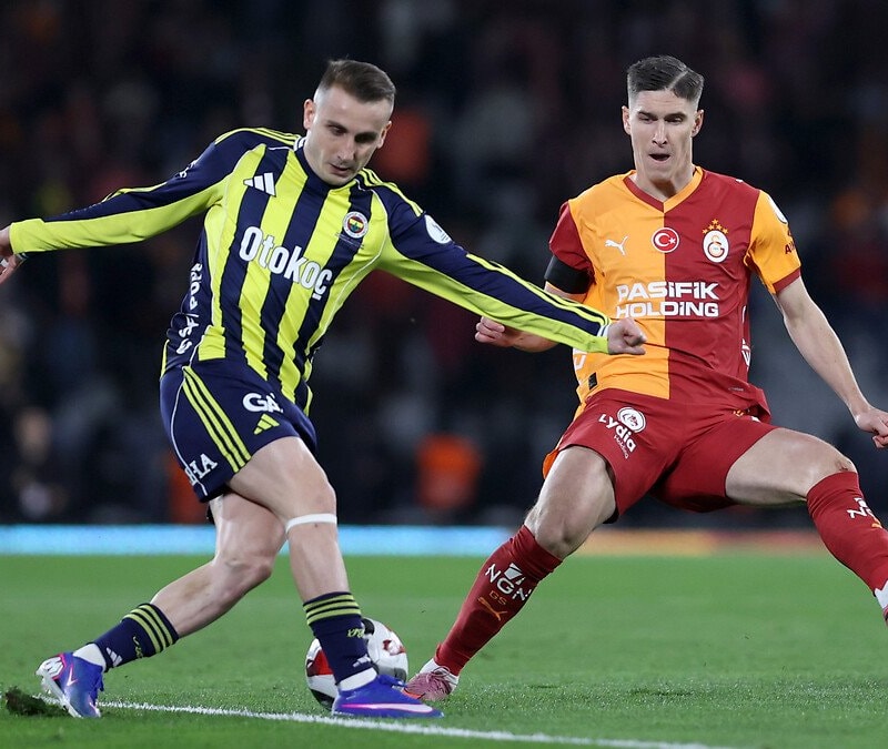 Fenerbahçe, Galatasaray deplasmanında son 10 derbide 1 kez yenildi