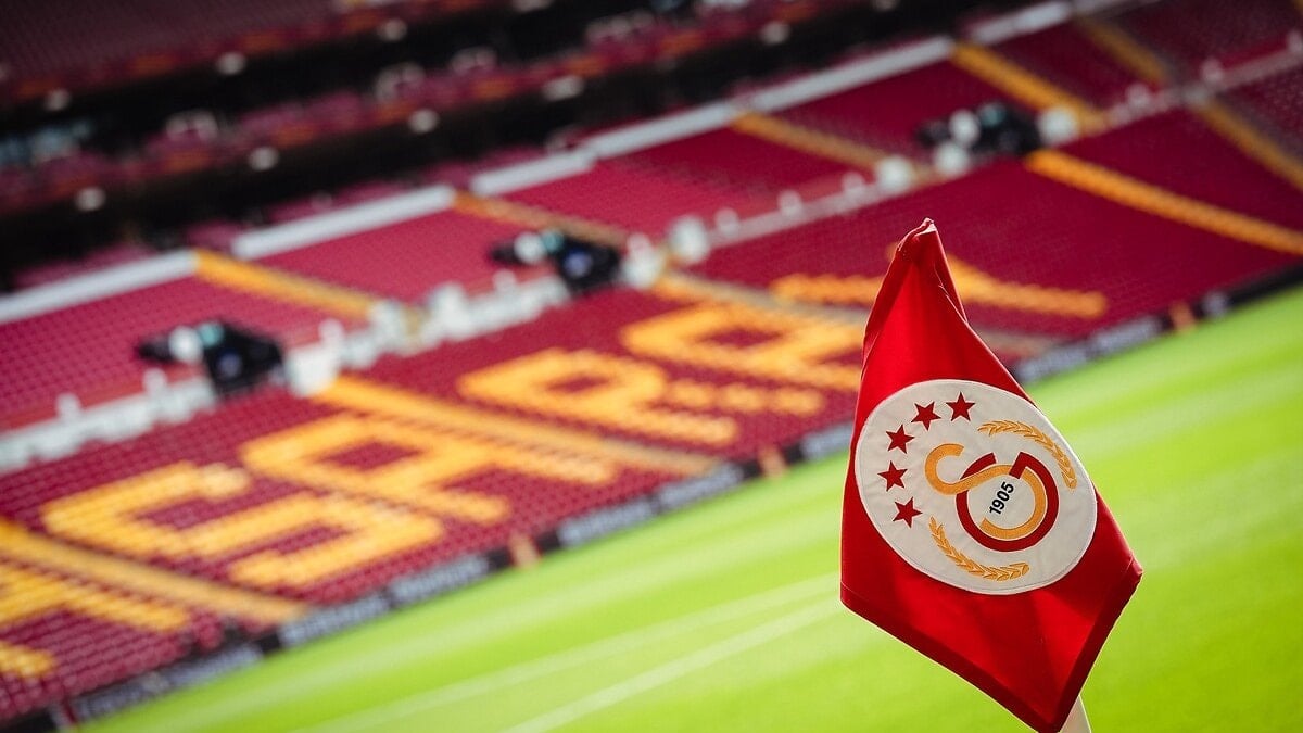 Galatasaray - Fenerbahçe derbisinin öncelikli bilet satışları başladı