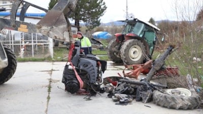 Kastamonu’da kaza: Traktör ikiye ayrıldı, 5 kişi yaralandı