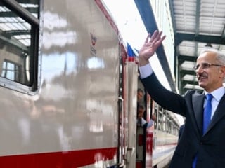 Abdulkadir Uraloğlu: Tiyatro Treni, 4 Mayıs'ta Ankara'dan yola çıkacak