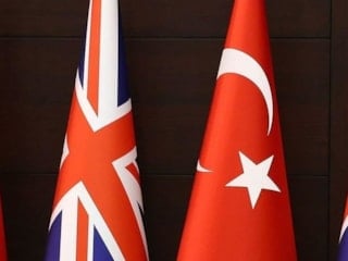 Türkiye ile İngiltere arasında stratejik ortaklık çerçeve belgesi imzalandı