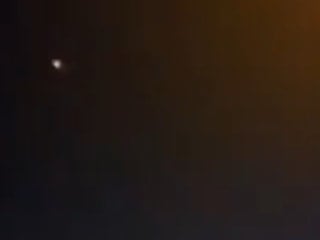 İran Tahran'da hava savunma sistemi devreye girdi