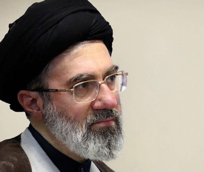 İran lideri Mücteba Hamaney: Düşman saflarında kırılma meydana geldi