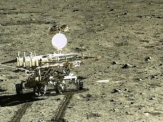 Ay’da iki yeni mineral daha: Çinli bilim insanlarından dikkat çeken keşif