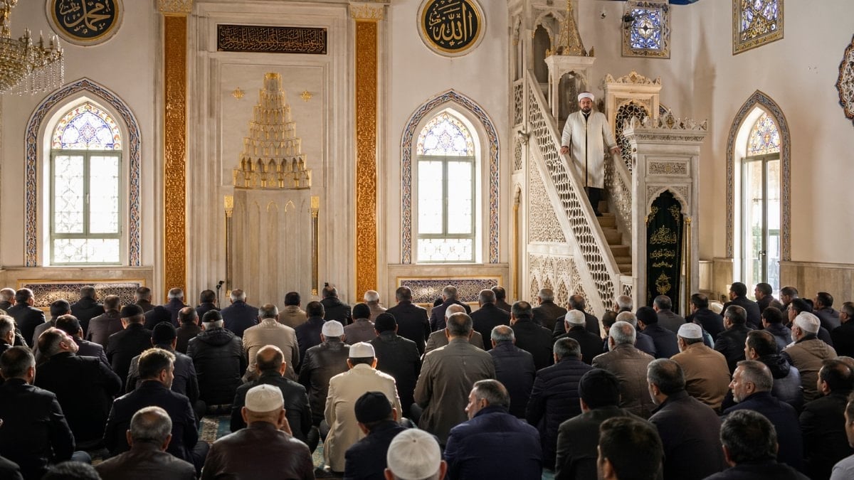 24 Nisan 2026 Cuma Hutbesi: Bugünkü hutbe dikkat çekti