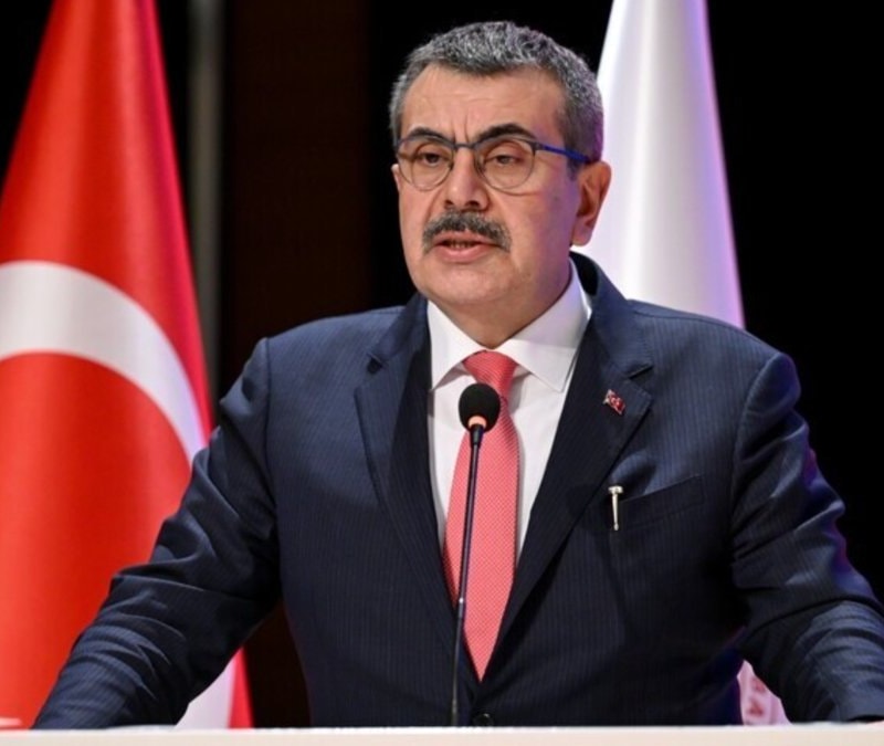 Yusuf Tekin okullarda alınan önlemleri açıkladı