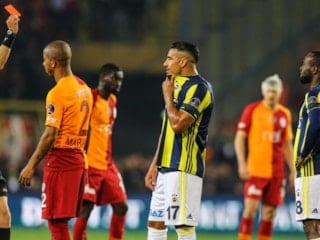 Galatasaray-Fenerbahçe derbisine kartlar damga vuruyor