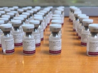 Sınır kapısında cebinde sakladığı 119 şişe botoks maskesiyle yakalandı