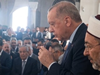Cumhurbaşkanı Erdoğan'dan Çamlıca Camii'nde Kur'an-ı Kerim tilaveti