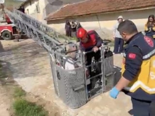 Çorum’da baca temizlerken bayılan kişiyi itfaiye kurtardı