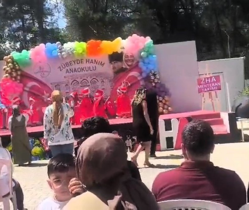 Denizli’de 23 Nisan etkinliğinde “mehter” tartışması: Öğretmen engel olmak istedi